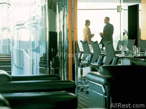 Hilton Dubai Creek 25
